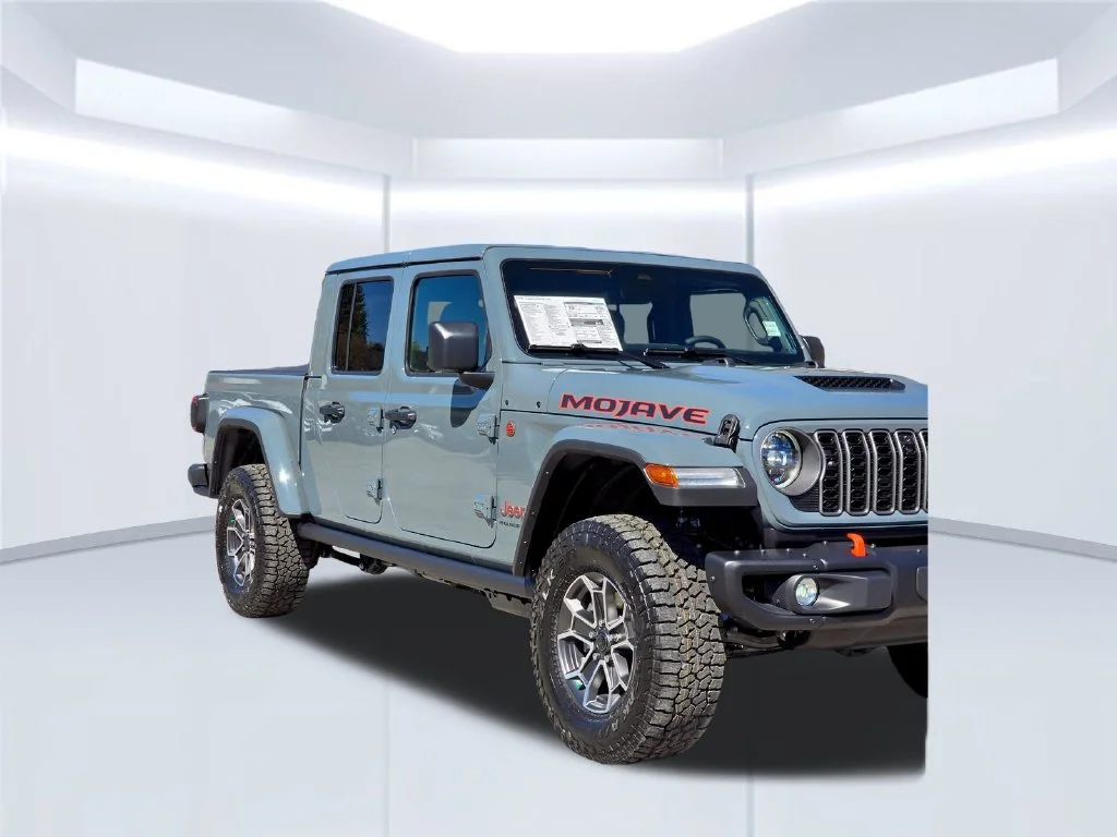 New 2026 Gray Jeep Mojave X image 40