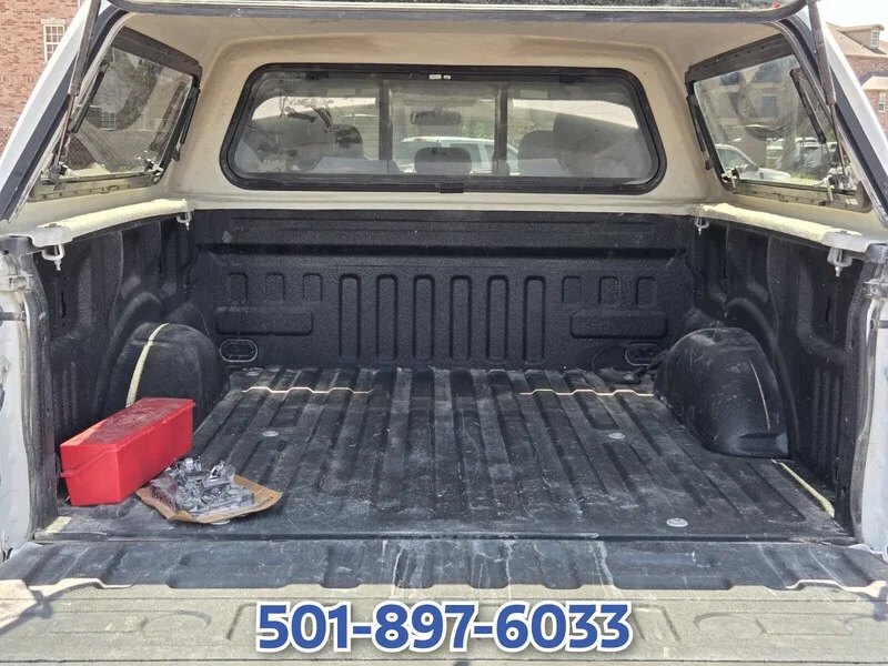 Used 2019 Oxford White FORD LARIAT 4WD SUPERCREW 5.5