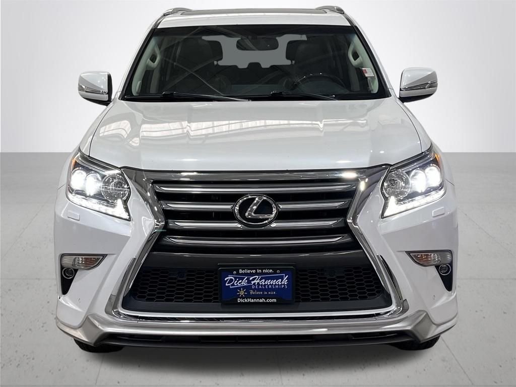 Used 2019 Starfire Pearl Lexus 460 image 4