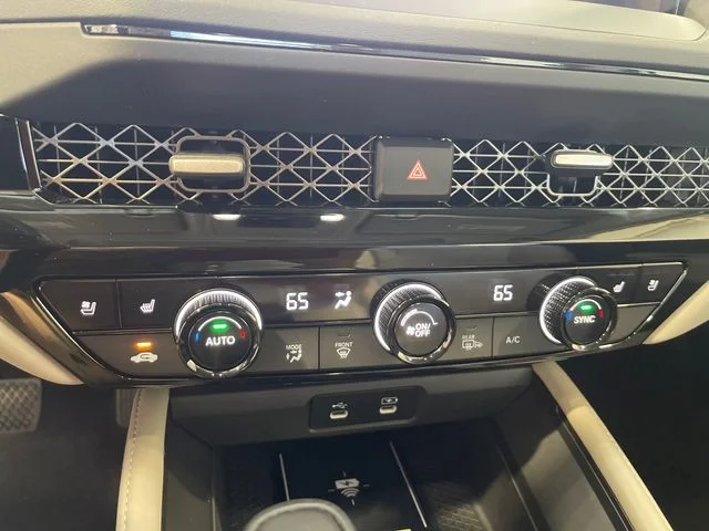 2024 Honda Accord Hybrid Touring - Photo 14