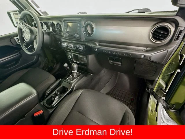 Used 2021 Green Jeep Sport image 23