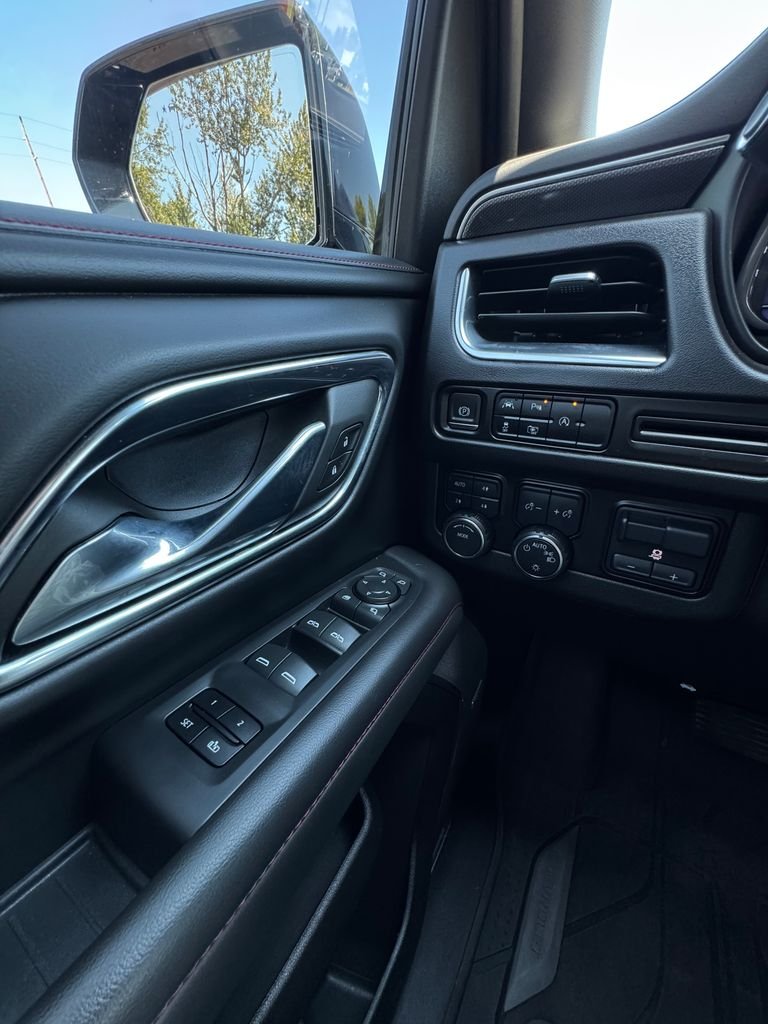 Used 2023 Midnight Blue Metallic Chevrolet RST image 17
