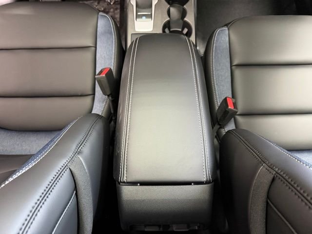 New 2026 Carbonized Gray Metallic Ford Outer Banks® image 37