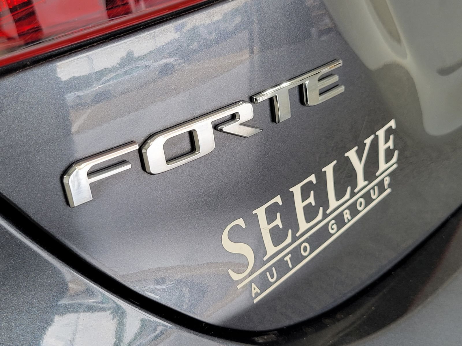 Used 2020 Gray Kia LXS image 26