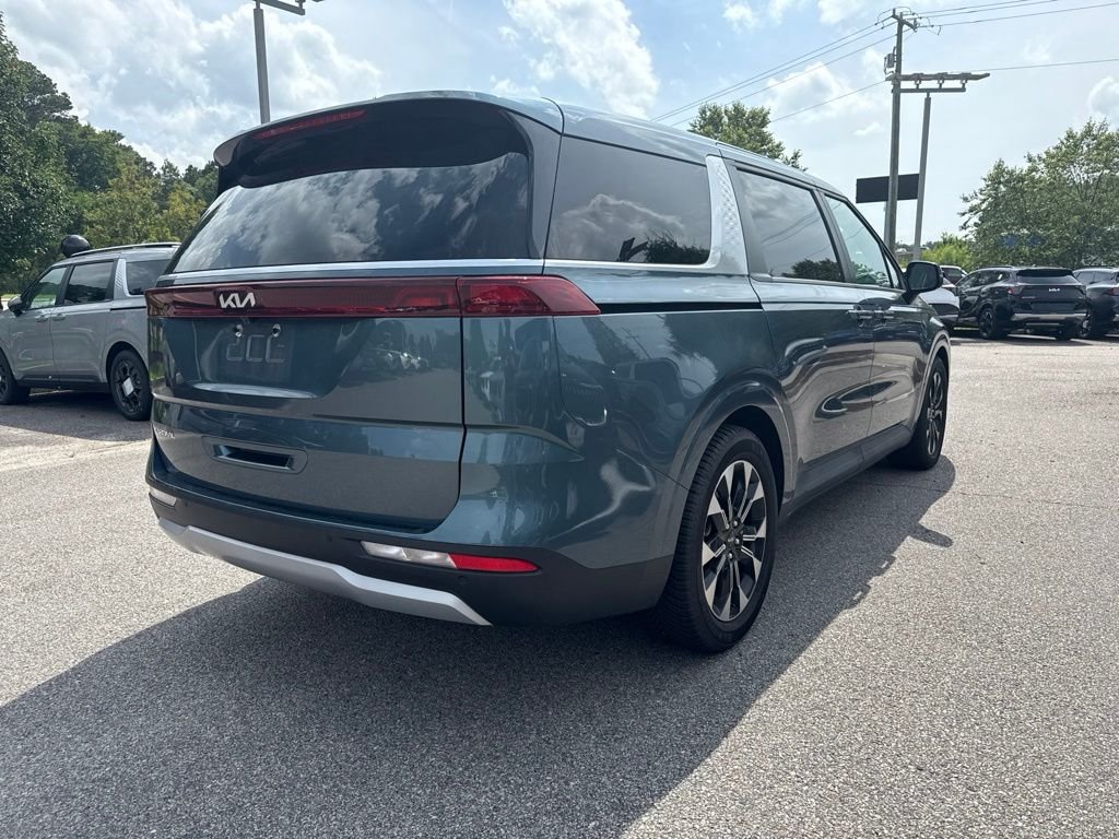 Used 2024 Blue Kia EX image 5