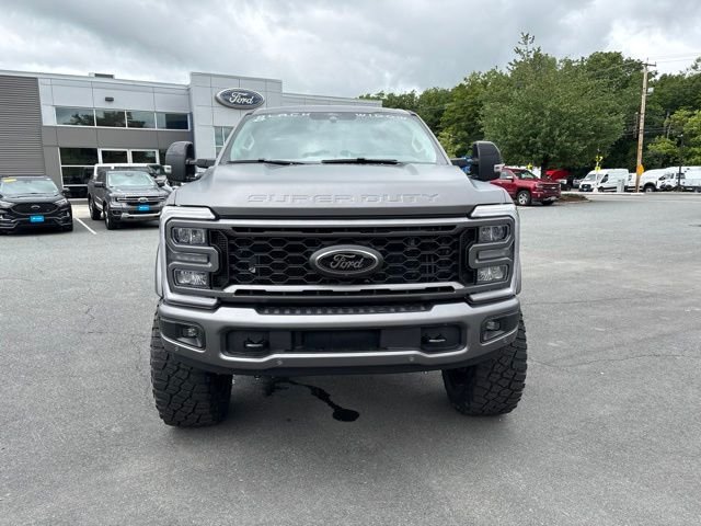 New 2026 Agate Black Metallic Ford Lariat image 2