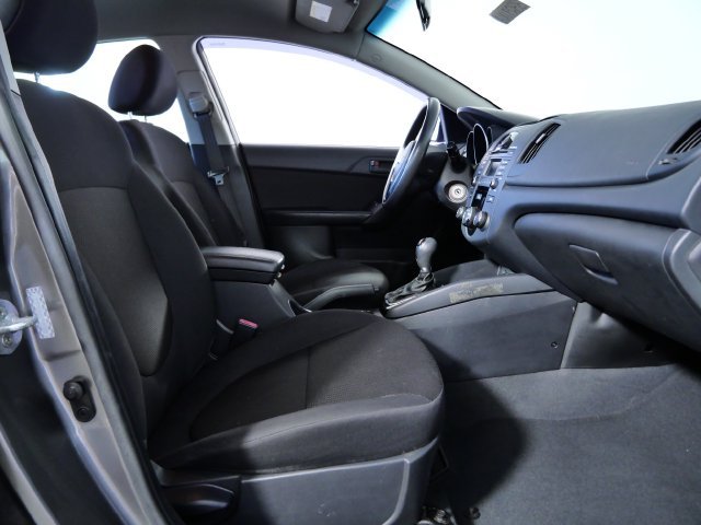 Used 2012 Silver Kia EX image 11