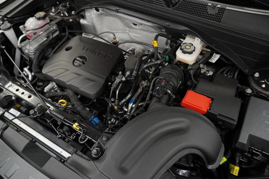 New 2026 Mosaic Black Metallic Chevrolet LT image 41