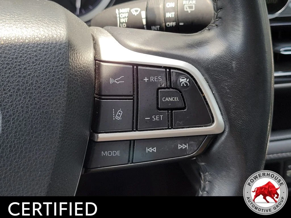 Used 2022 Gray Toyota XLE image 32