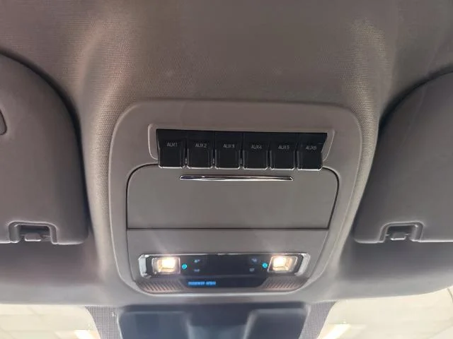 New 2026 Agate Black Metallic Ford F-250® Lariat® image 35