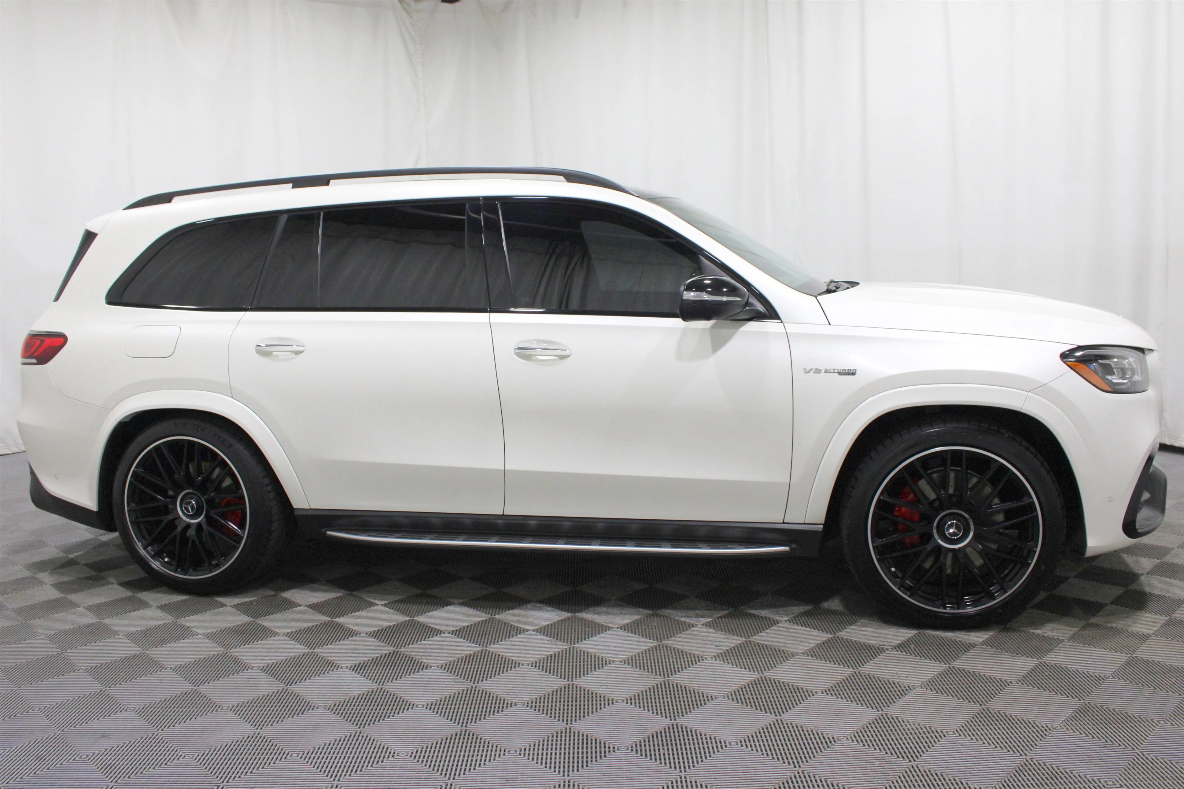2021 Mercedes-Benz GLS AMG GLS63 - Photo 36