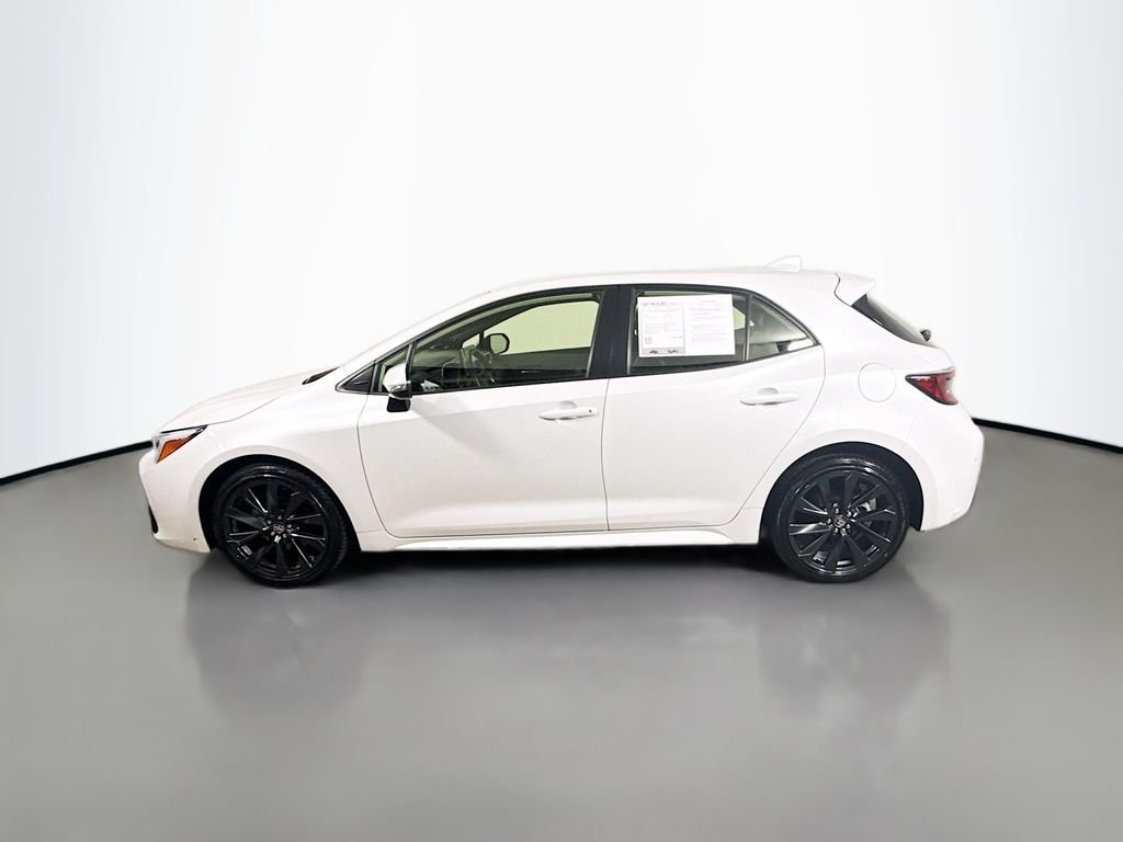 Used 2024 Wind Chill Pearl Toyota XSE image 4