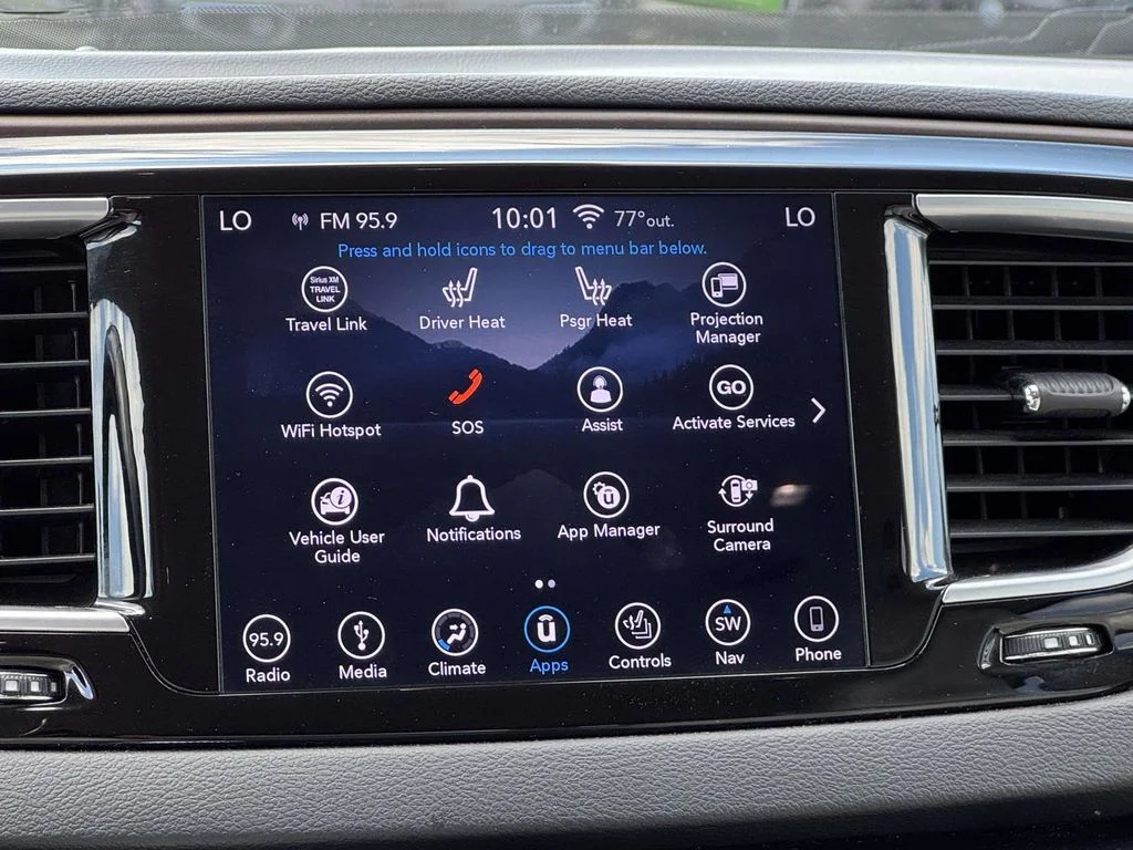 Used 2018 White Chrysler Touring L Plus image 18