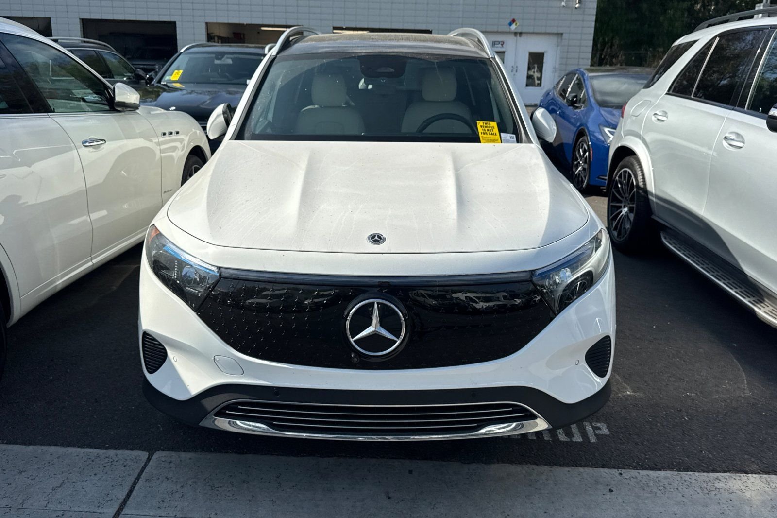 Certified Used 2025 White Mercedes-Benz 300 image 3