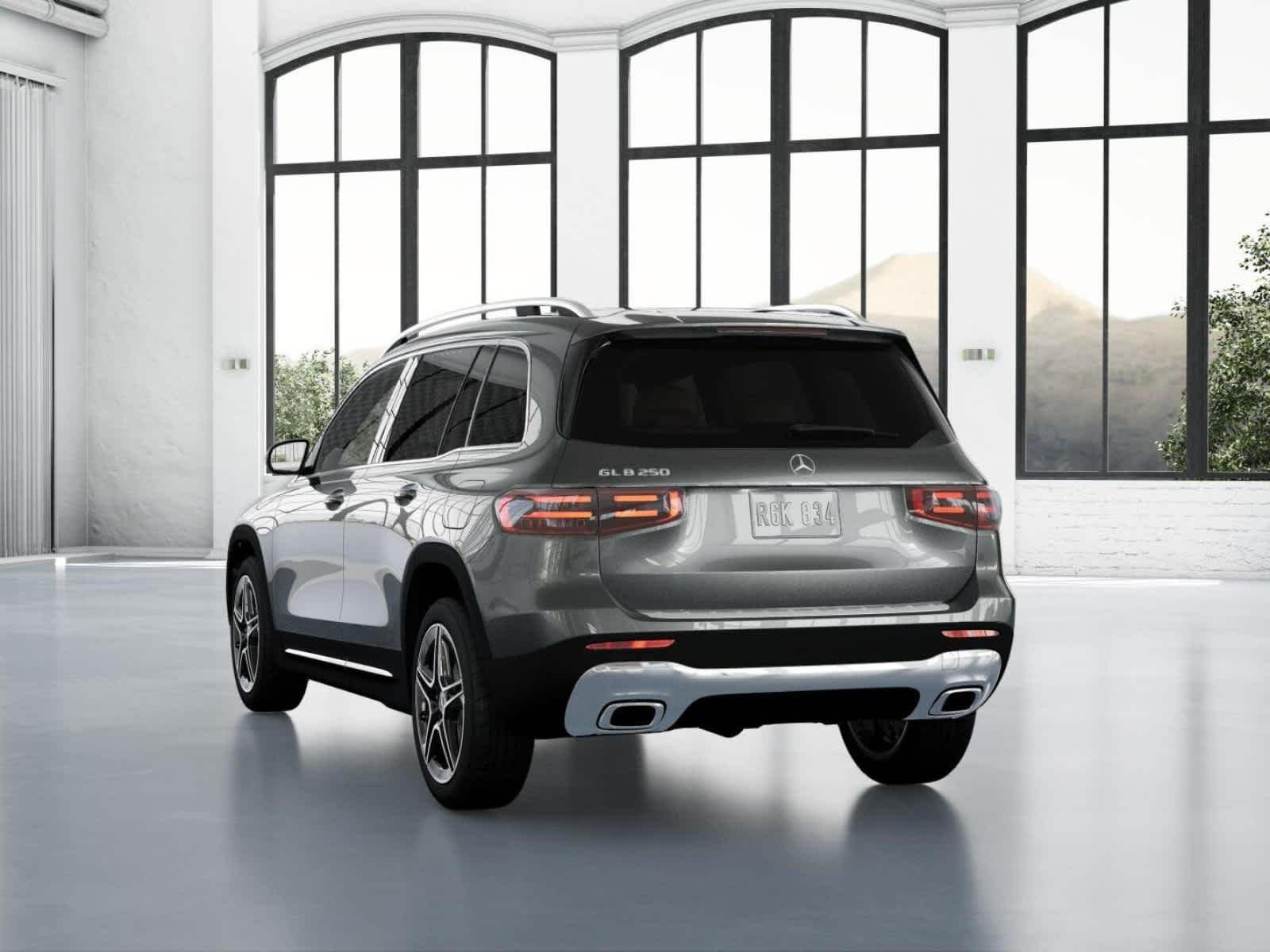 Used 2026 Mountain Grey Metallic Mercedes-Benz GLB 250 image 26