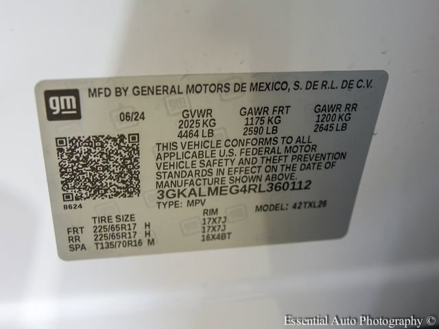 Used 2024 Summit White GMC SLE image 26