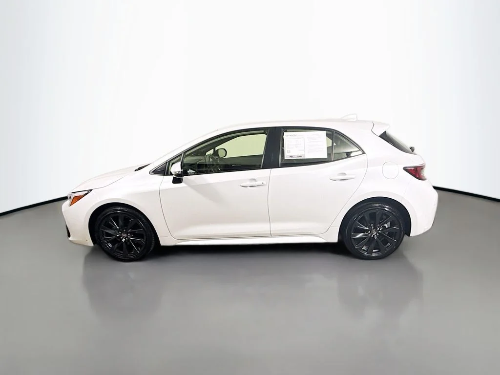 Used 2024 Wind Chill Pearl Toyota XSE image 4