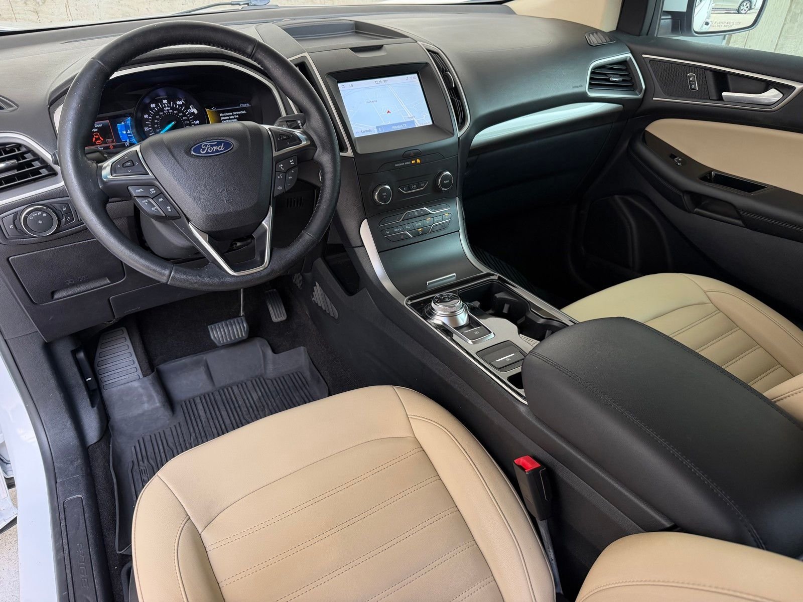 Used 2020 White Ford SEL image 2