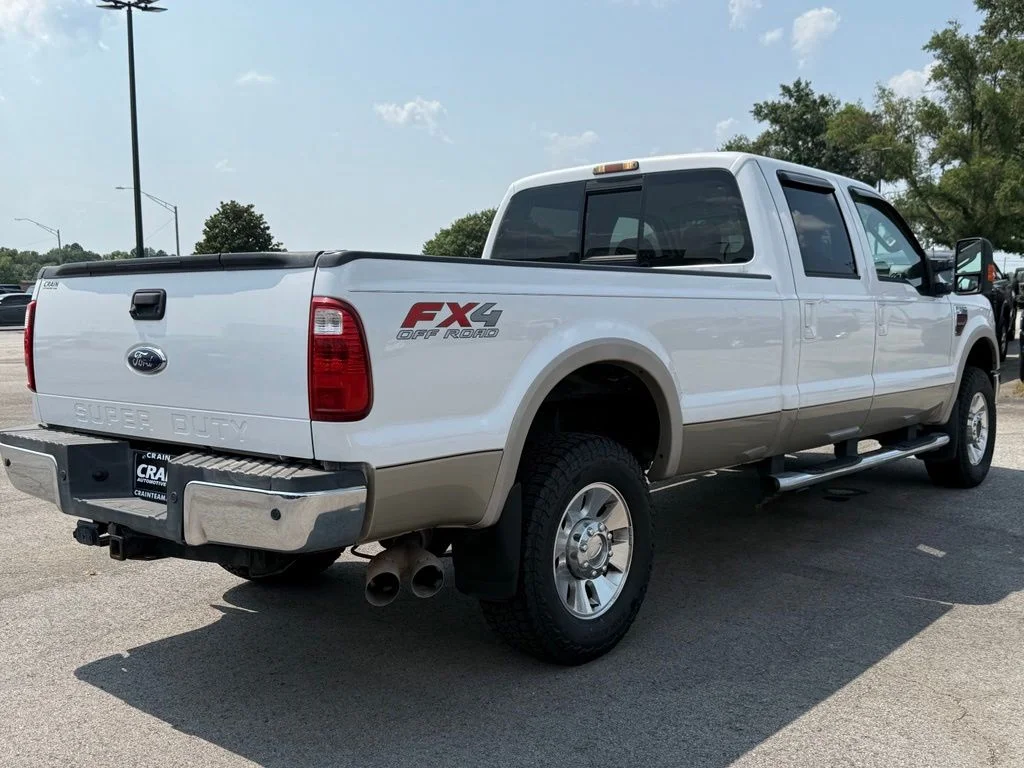 Used 2010  Ford  image 9