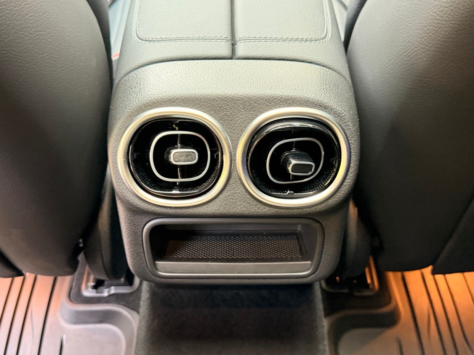 Certified Used 2026 MANUFAKTUR Alpine Gray Mercedes-Benz GLC 43 AMG® image 14