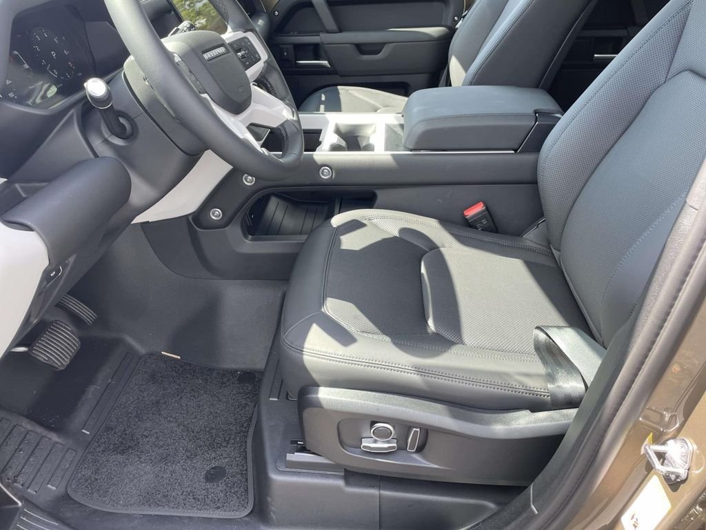 New 2026 Gondwana Stone Land Rover S image 12