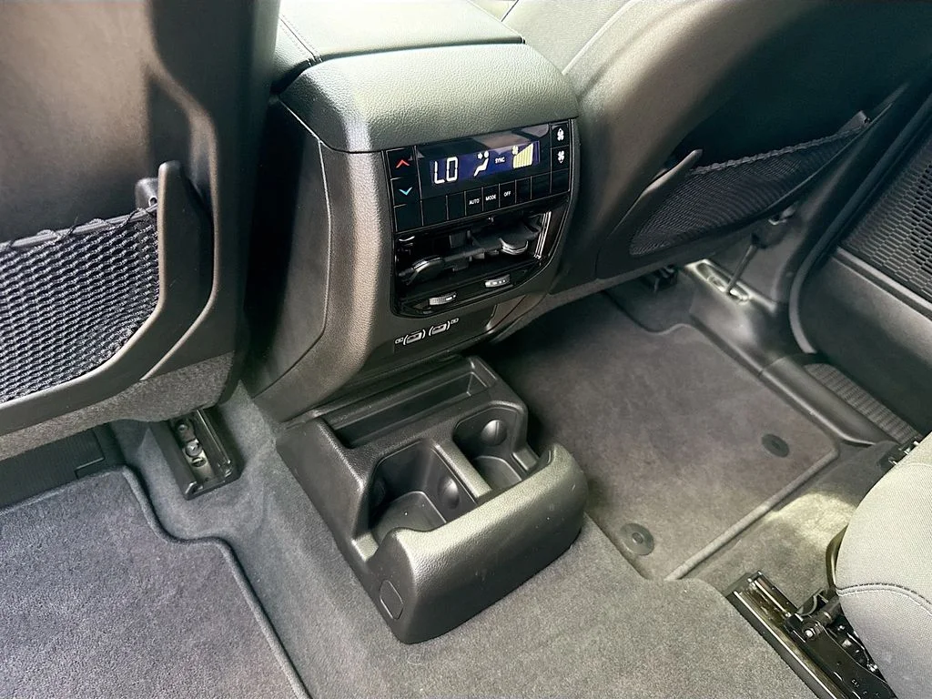 Used 2025 Gray Jeep Laredo image 26