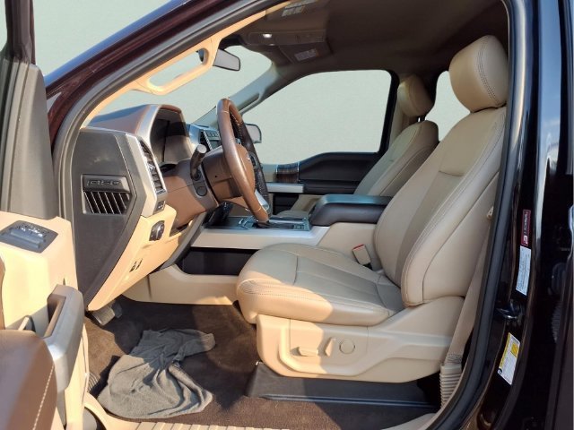 Used 2020 Red Ford LARIAT image 14