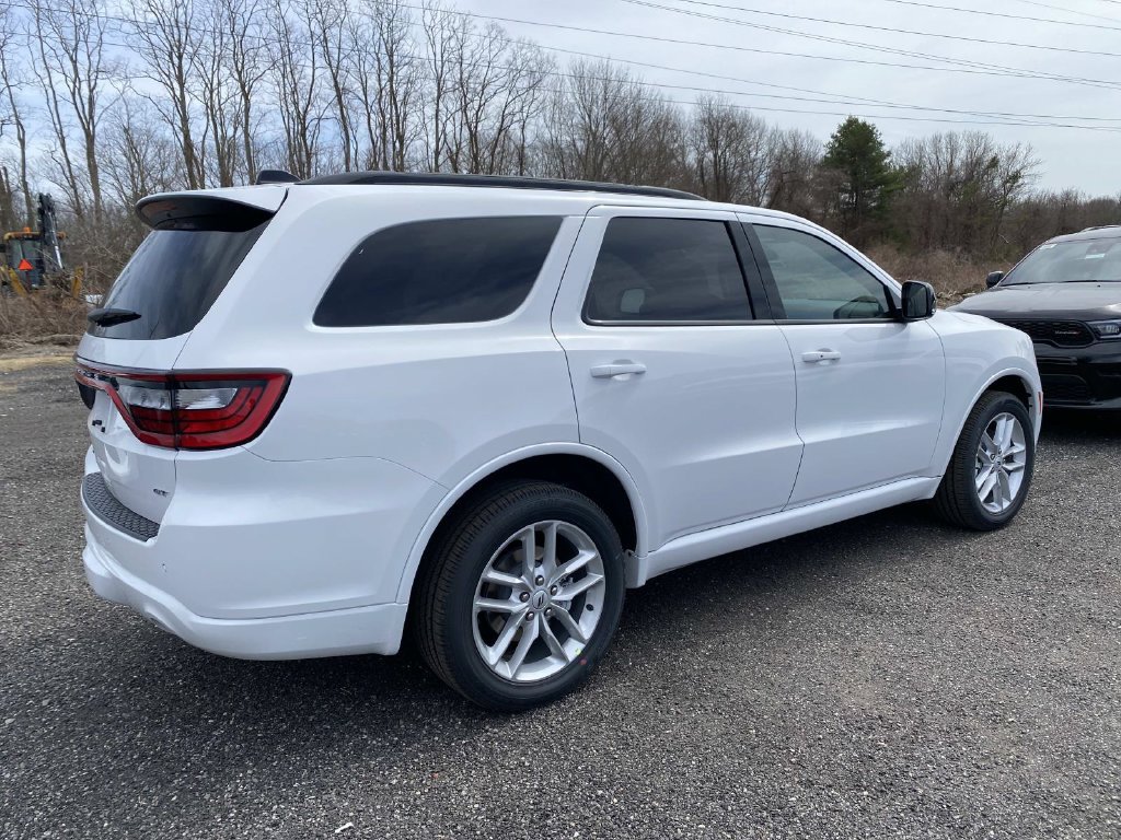 New 2026 White Knuckle Clear-Coat Exterior Paint Dodge GT Plus image 3