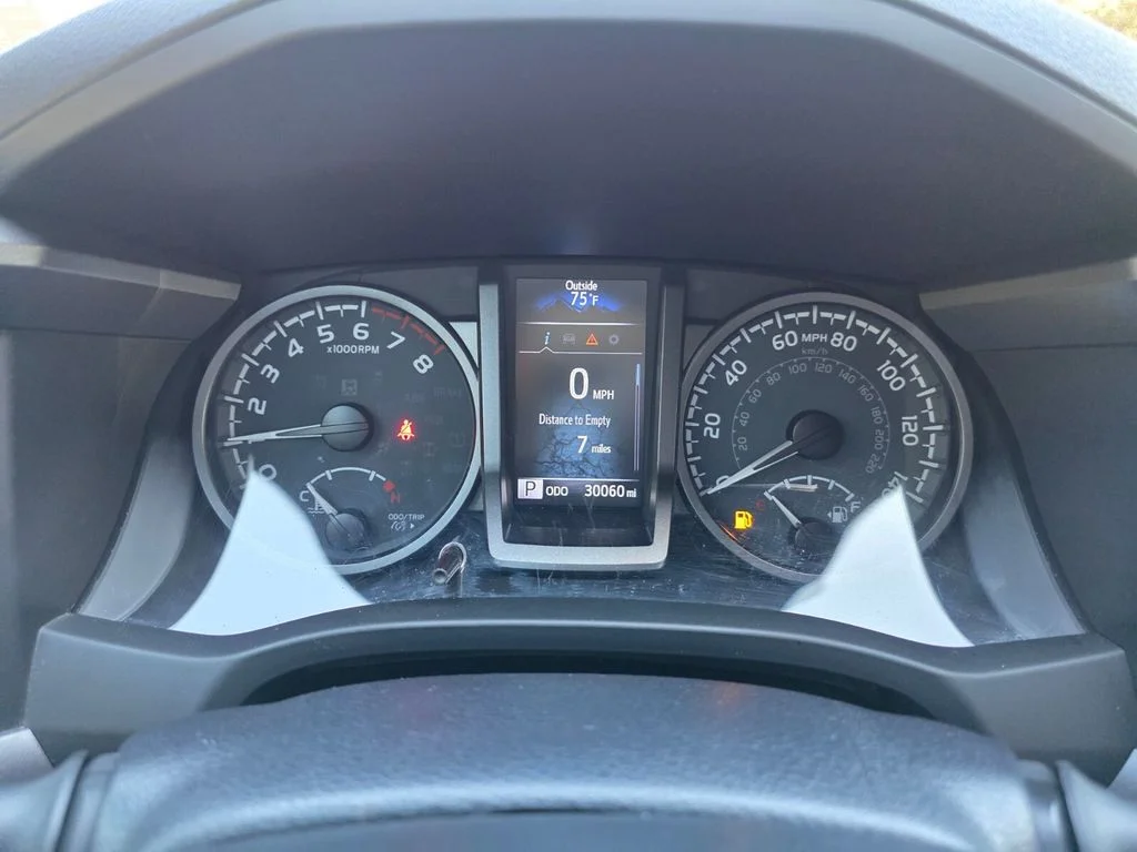 2023 Toyota Tacoma TRD Sport - Photo 31