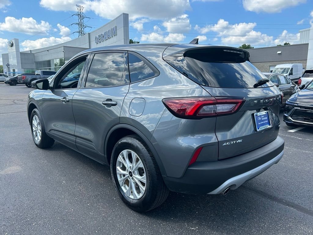 Used 2025 Gray Metallic Ford Active image 6