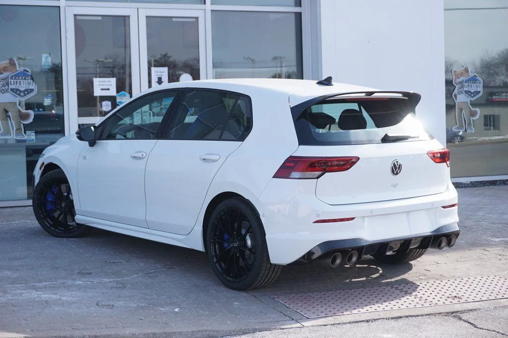 New 2026 White/off-white Volkswagen 2.0T image 8