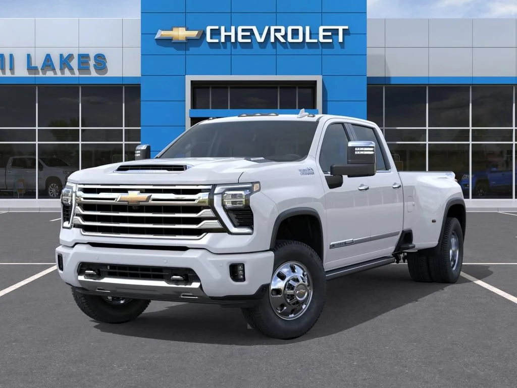 New 2026 Polar White Tricoat Chevrolet High Country DRW image 6