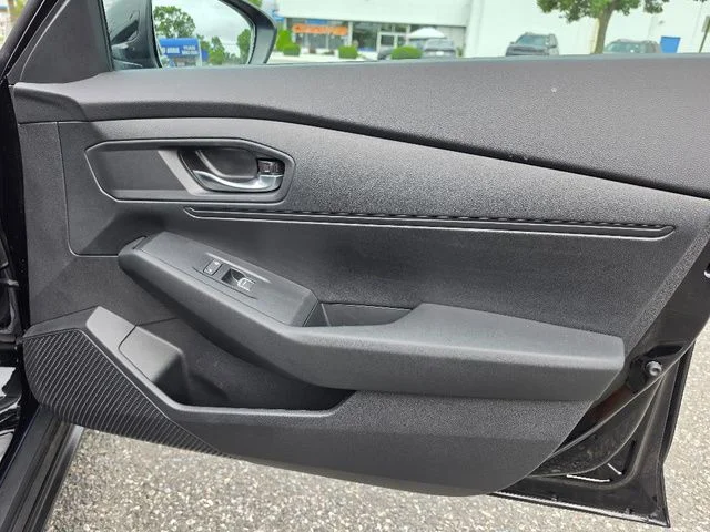 Used 2024 Crystal Black Pearl Honda LX image 10