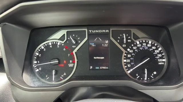 Used 2022 White Toyota SR5 image 12