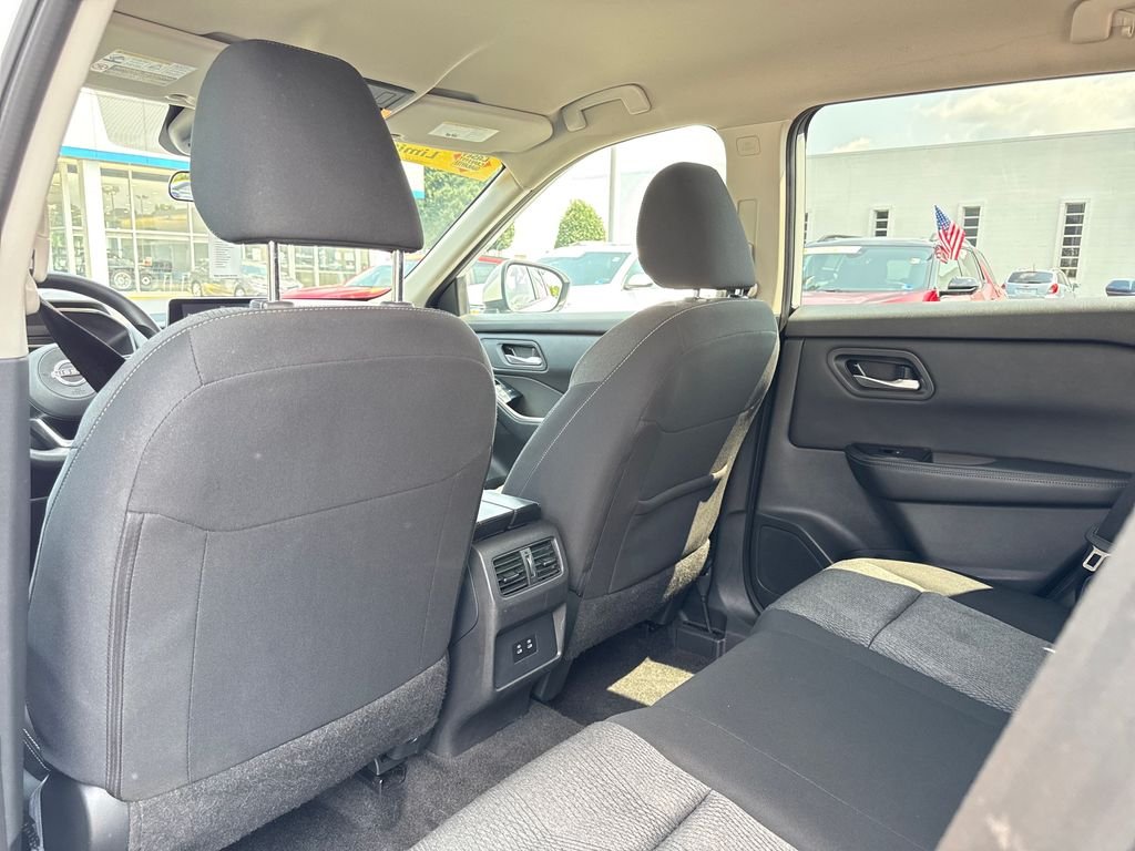 Used 2024 White Pearl Nissan SV image 20