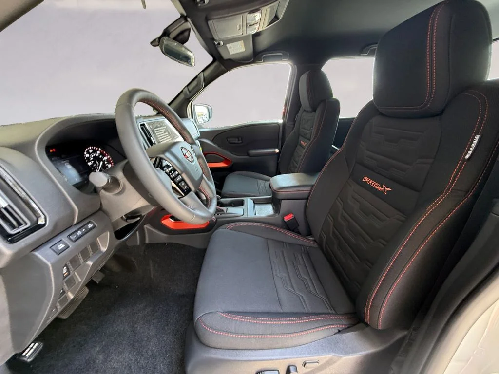 New 2026 White Nissan PRO-X image 10