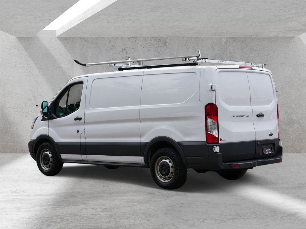 Certified Used 2018 White Ford Base image 4
