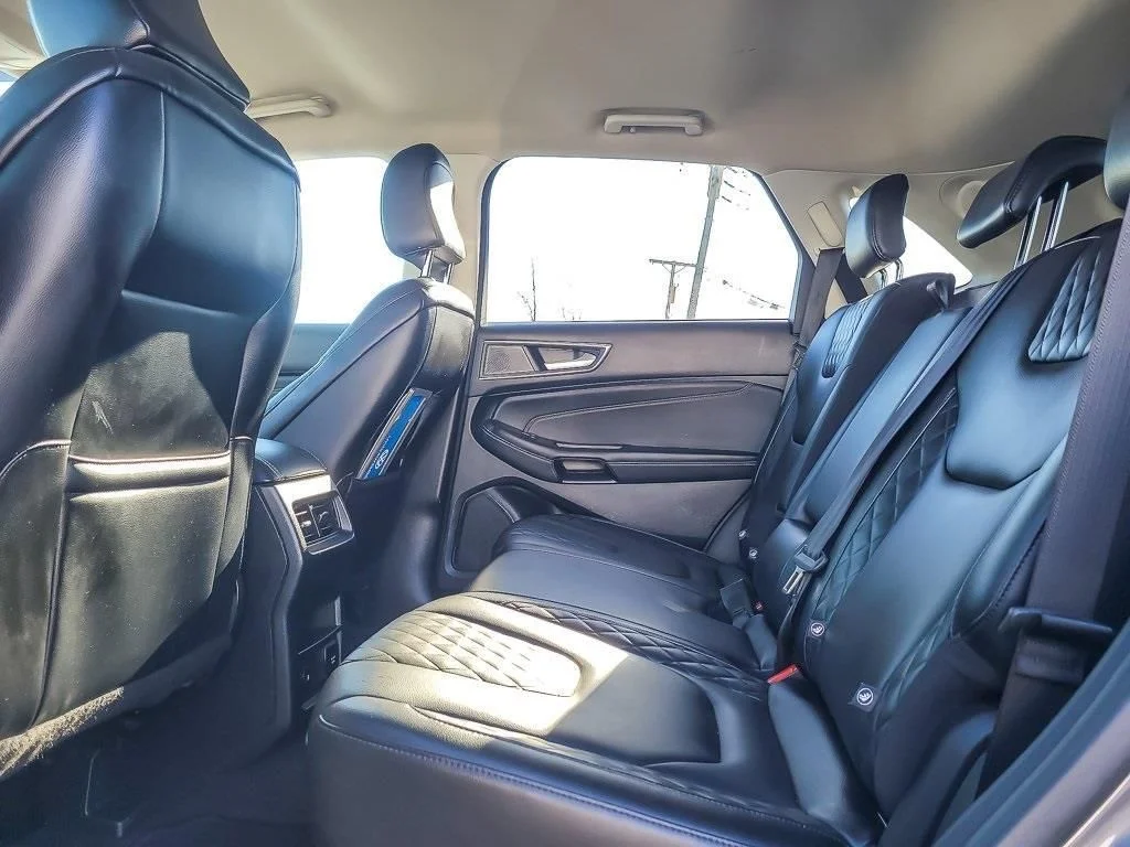 2023 Ford Edge Titanium - Photo 12