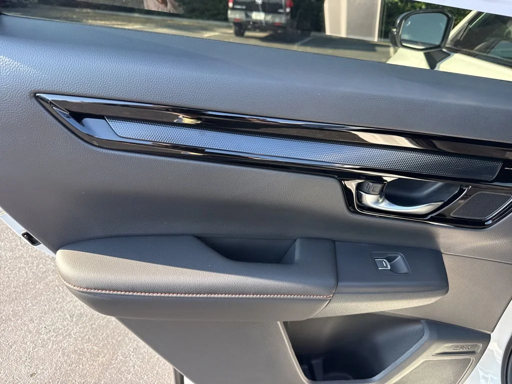 New 2026 Platinum White Pearl Honda Sport Touring image 14