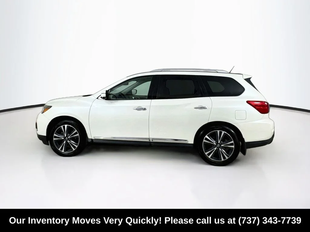 Used 2017 Pearl White Nissan Platinum image 4