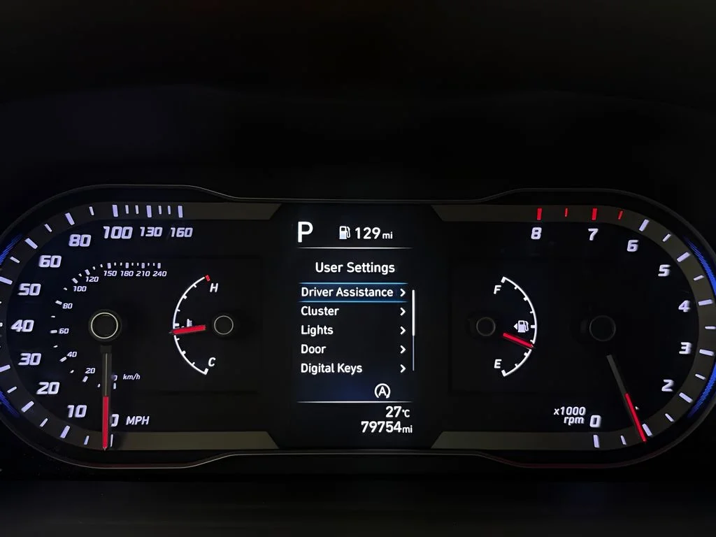 Used 2023 Gray Hyundai SEL image 21