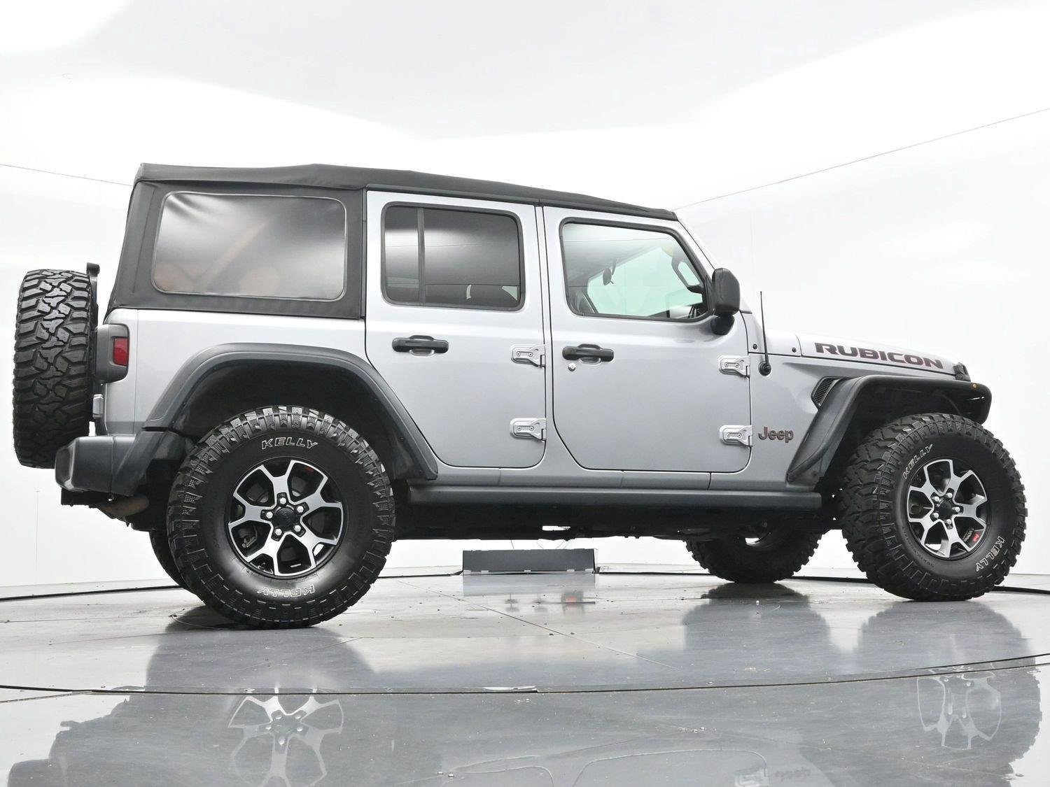 Used 2021 Billet Silver Metallic Clearcoat Jeep Unlimited Rubicon image 45