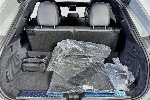 New 2026 MANUFAKTUR Alpine Grey Mercedes-Benz EQS 400 image 54
