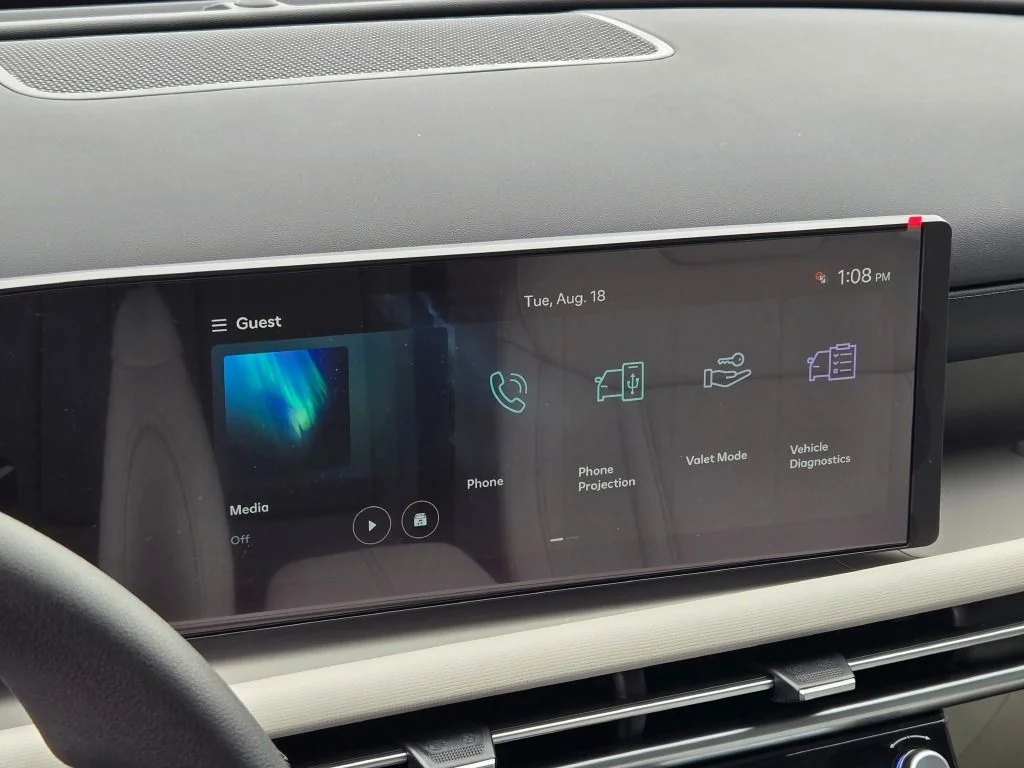 New 2026 Shimmering Silver Hyundai SEL Plus image 23