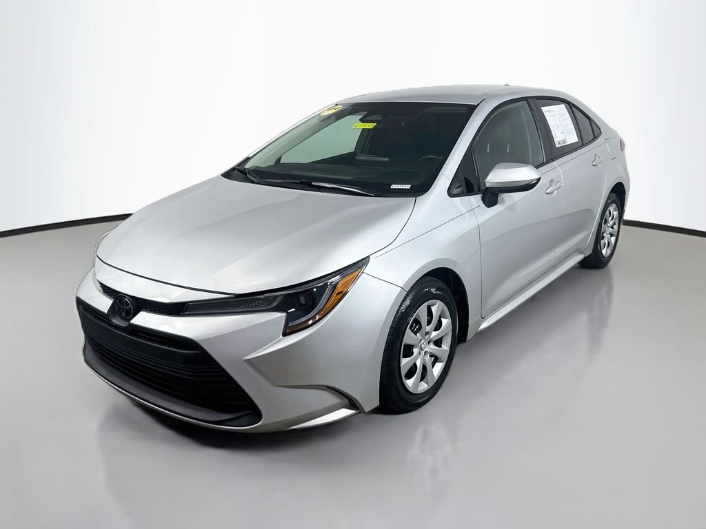 Used 2023 Classic Silver Metallic Toyota LE image 3