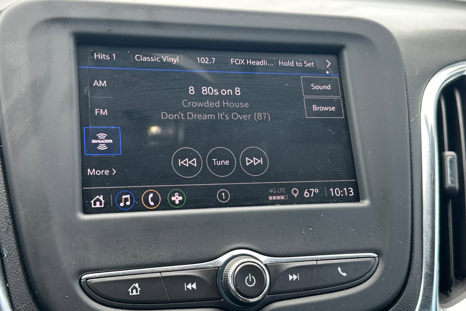 Used 2022 Iron Gray Metallic Chevrolet LT image 18