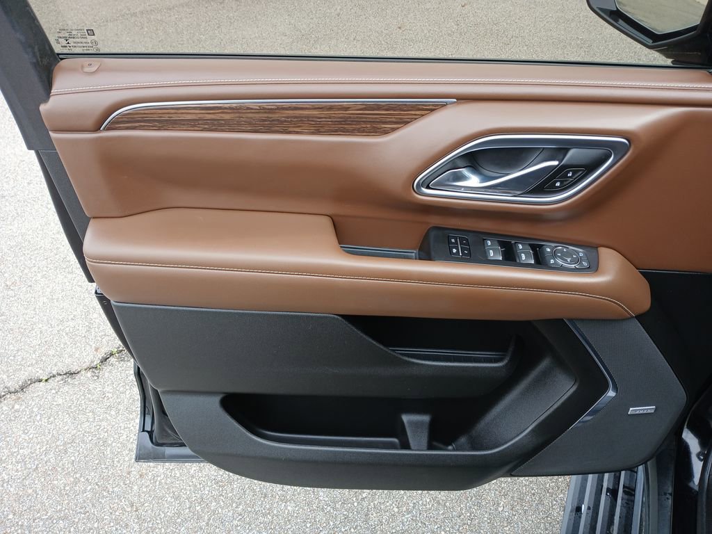 Certified Used 2021 BLACK Chevrolet High Country image 23