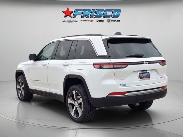 New 2026 Bright White Clear-Coat Exterior Paint Jeep Limited image 5