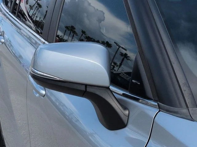 Certified Used 2024 2024 TOYOTA HIGHLANDER XLE Toyota XLE image 12