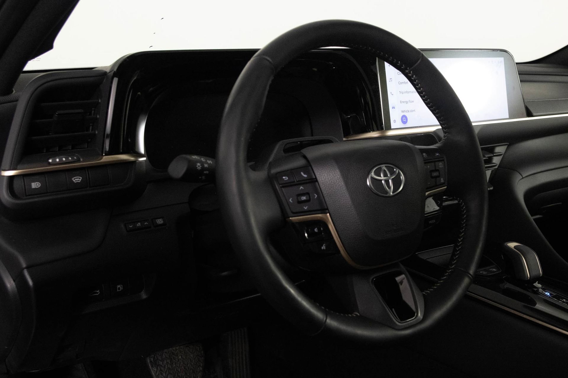 2024 TOYOTA CROWN - Image 30